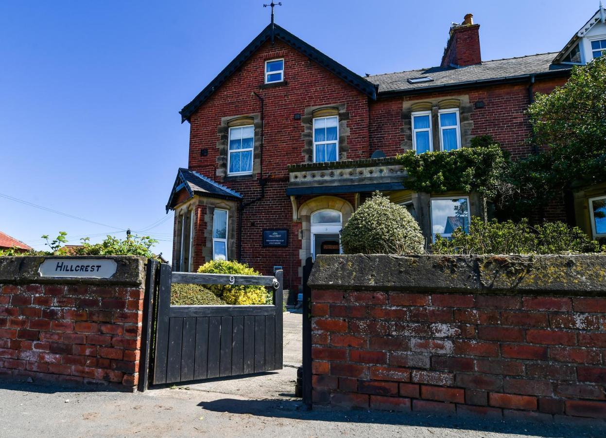 Hillcrest Whitby Bed & Breakfast Exterior photo